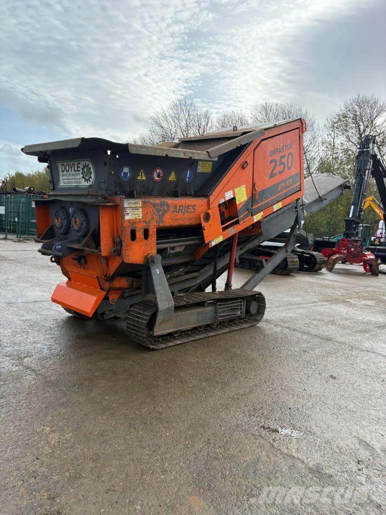 Arjes 250 Evo Kruszarki mobilne