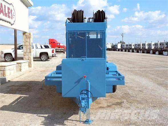  CUSTOM BUILT Inne przyczepy