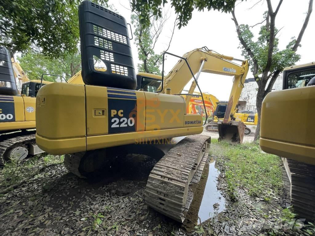 Komatsu PC 220-7 Koparki gąsienicowe