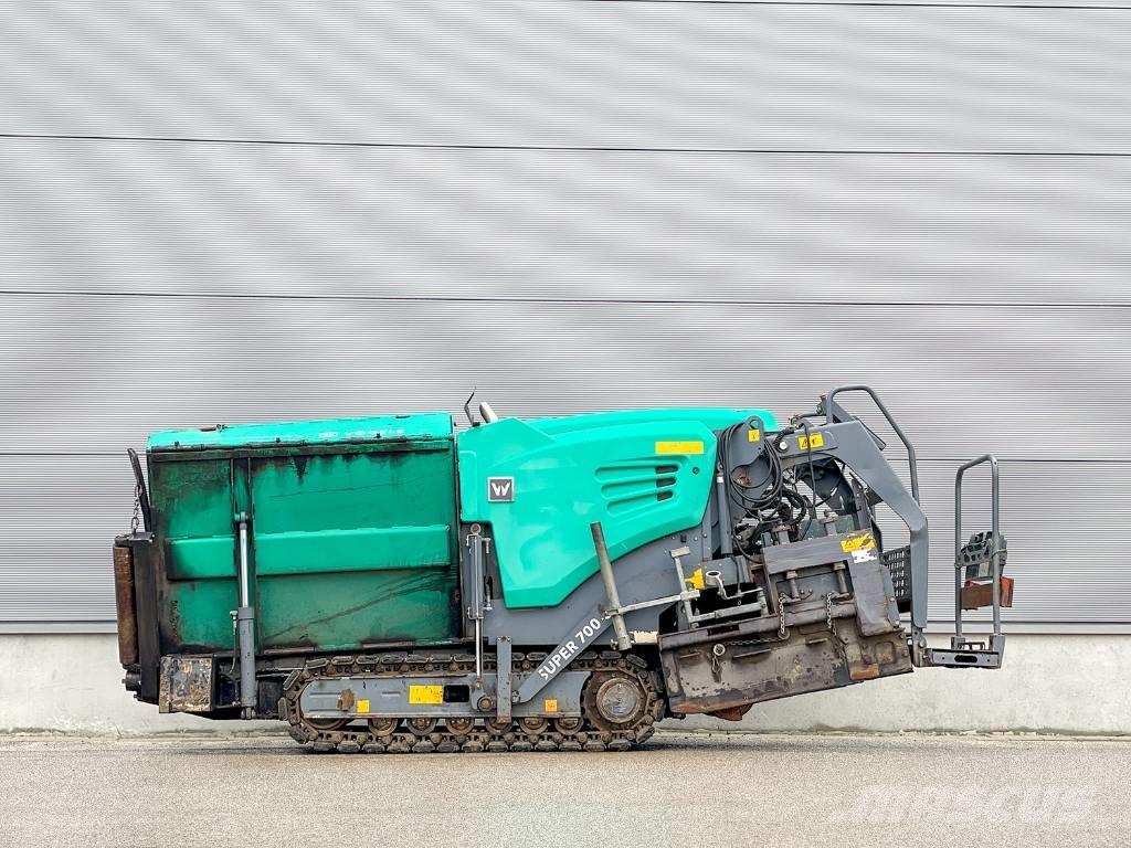 Vögele SUPER 700-3i Rozściełacze do asfaltu