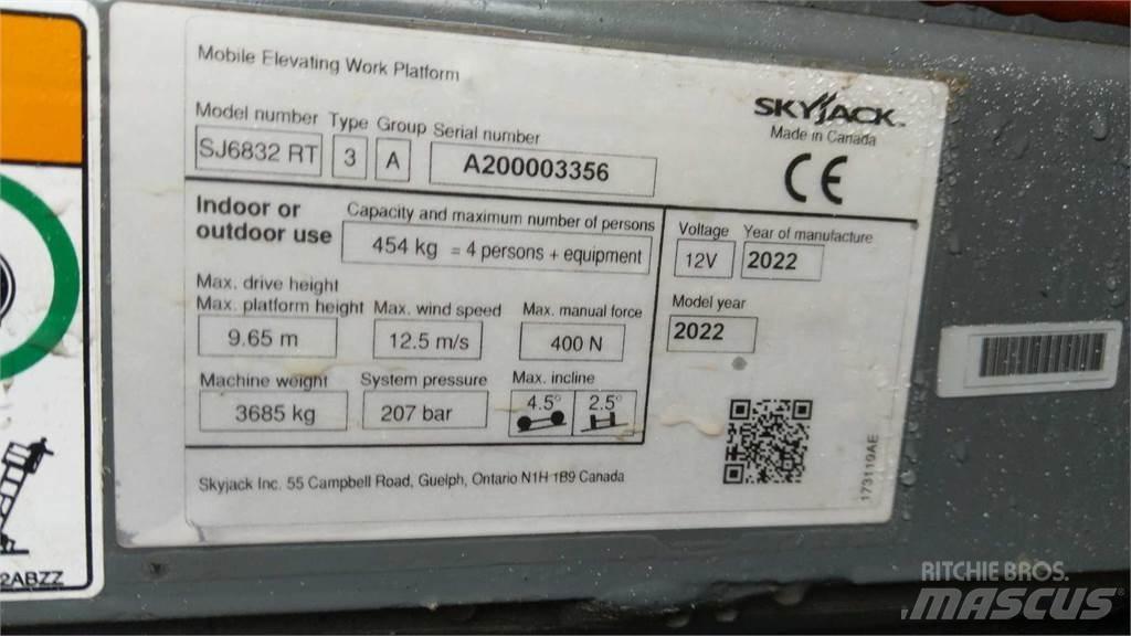 SkyJack 6832RT Podnośniki nożycowe