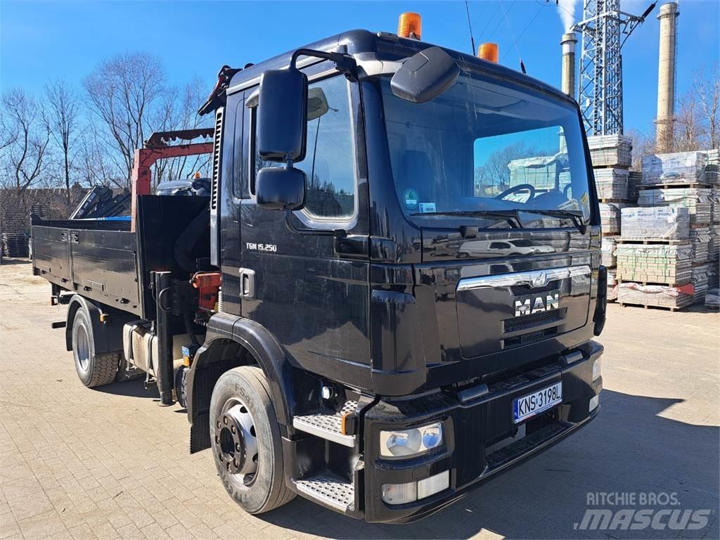 MAN TGM 15.250 +HR Pojazdy pod zabudowę