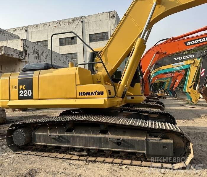Komatsu PC 220 Koparki gąsienicowe