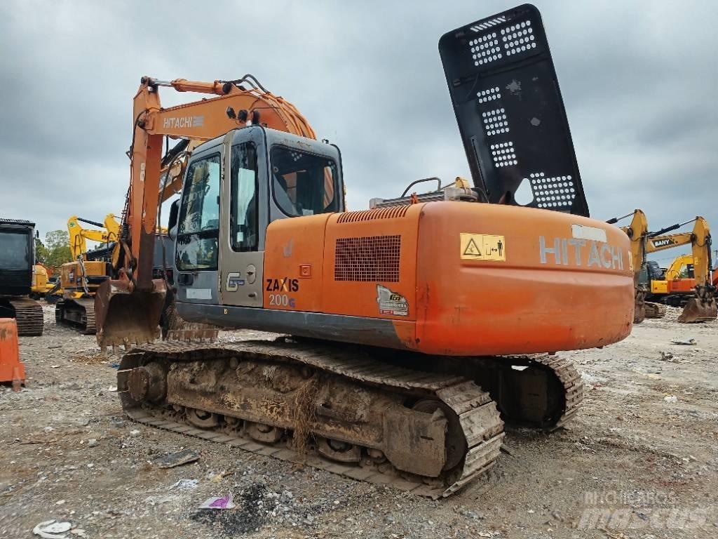 Hitachi ZX 200 Koparki gąsienicowe