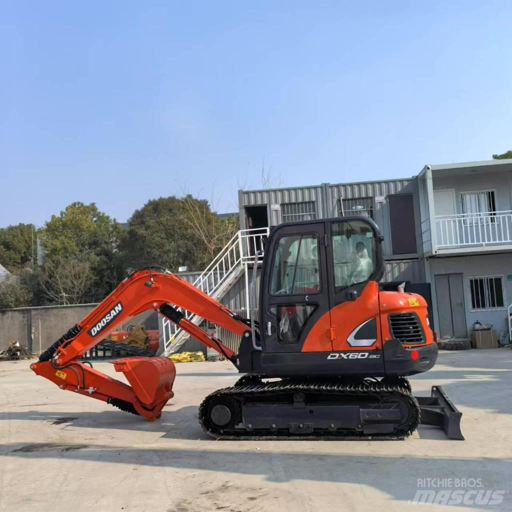 Doosan DX60-9C Minikoparki