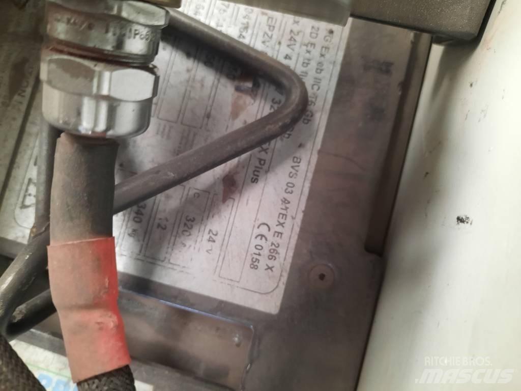 CSI SBCXT1520 Wózki widłowe unoszące z dyszlem