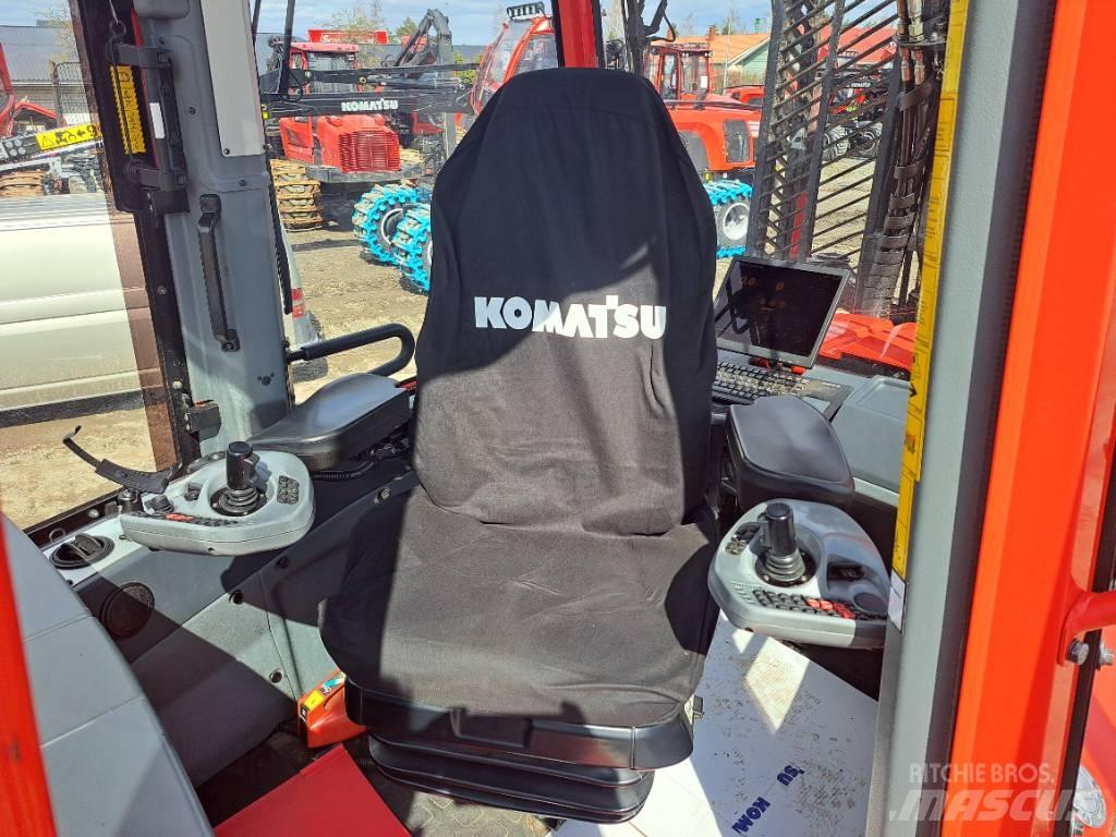 Komatsu 845 Forwardery