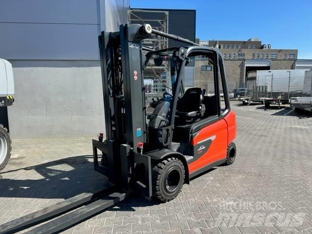 Linde E35L Wózki elektryczne