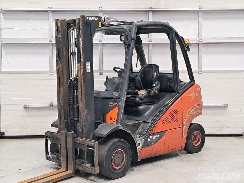Linde H25D-02 Wózki Diesla
