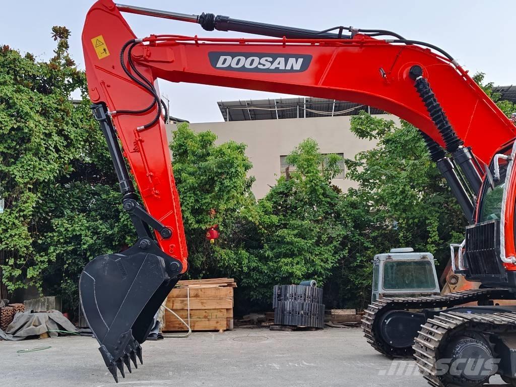 Doosan DX300LC-9C Koparki gąsienicowe