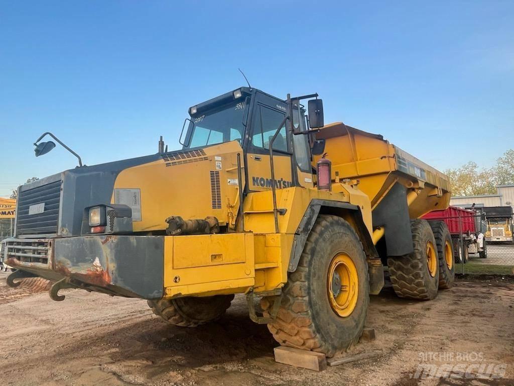 Komatsu HM 400-2 Wozidła przegubowe