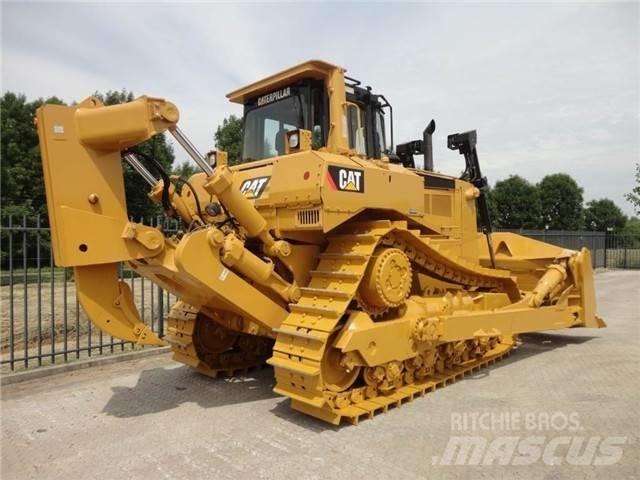 CAT D 8 R Spycharki gąsienicowe
