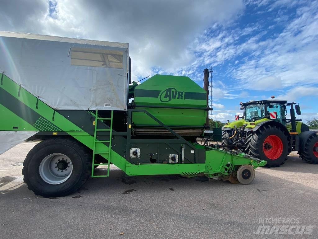 AVR Spirit 9200 Kombajny ziemniaczane i kopaczki