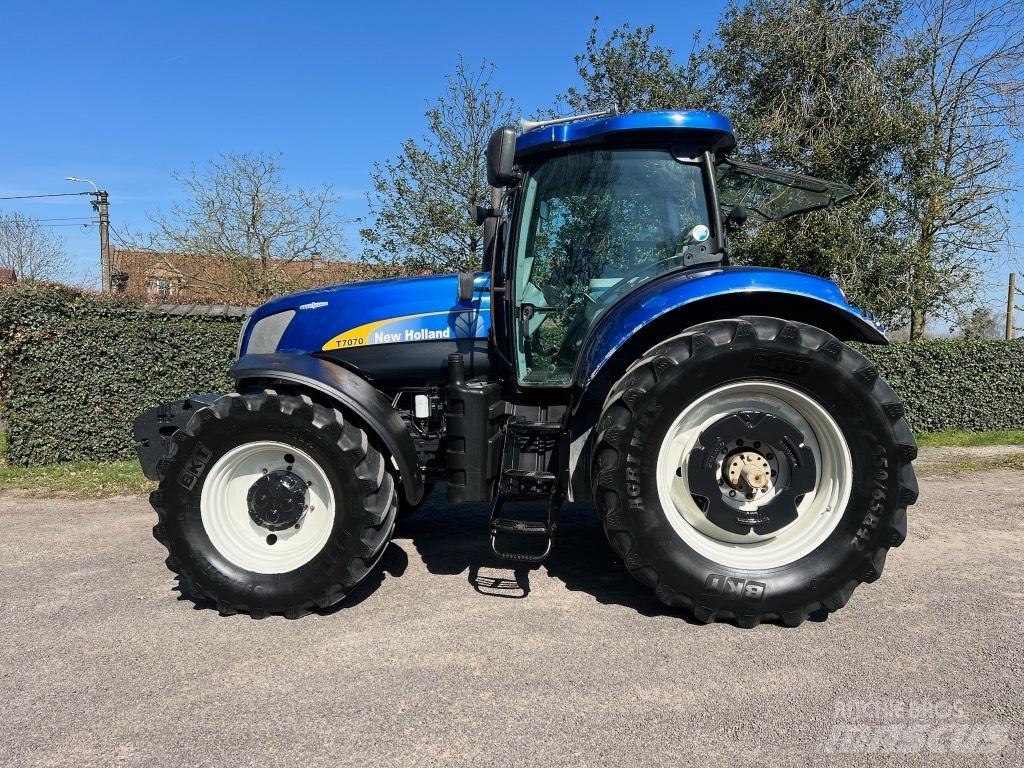 New Holland T 7070 Ciągniki rolnicze