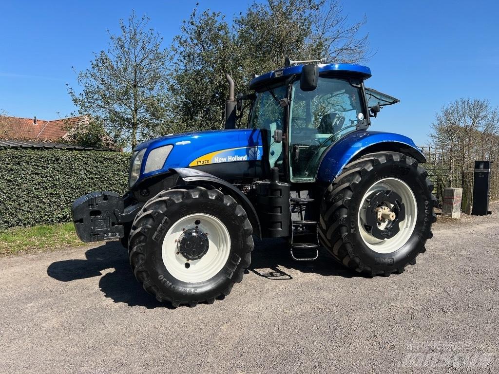 New Holland T 7070 Ciągniki rolnicze