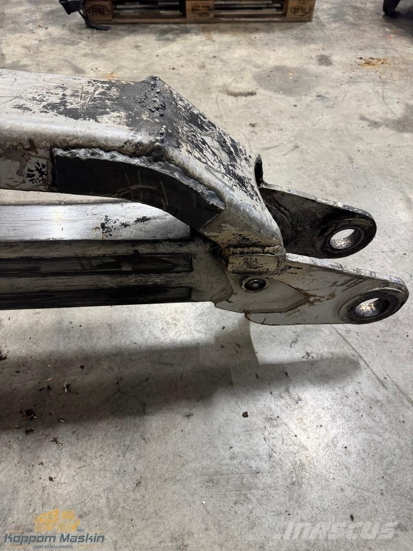 Komatsu 105F Żurawie do forwarderów