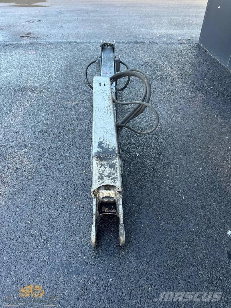 Komatsu 105F Żurawie do forwarderów