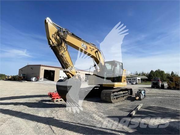 CAT 325 Koparki gąsienicowe