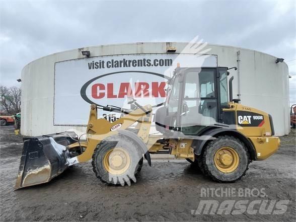 CAT 906M Ładowarki kołowe