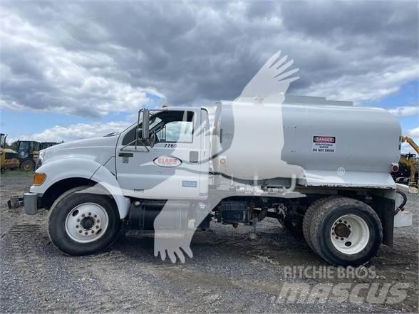 Ford F750 XL Polewaczki