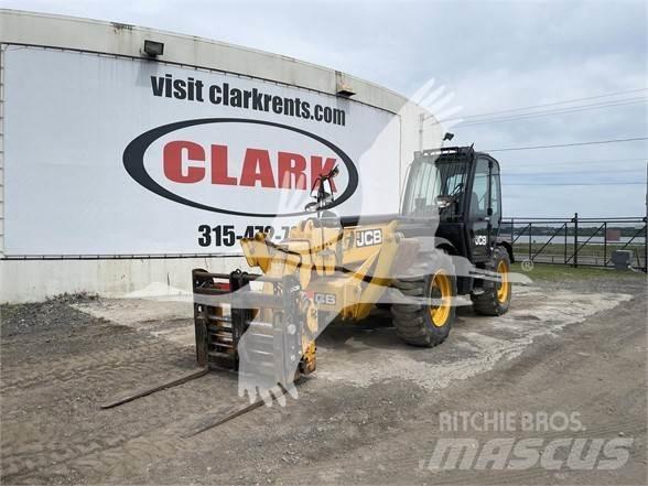 JCB 535-140 Ładowarki teleskopowe
