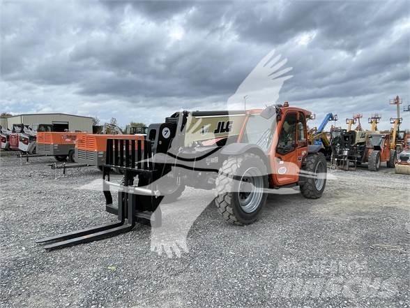JLG 742 Ładowarki teleskopowe
