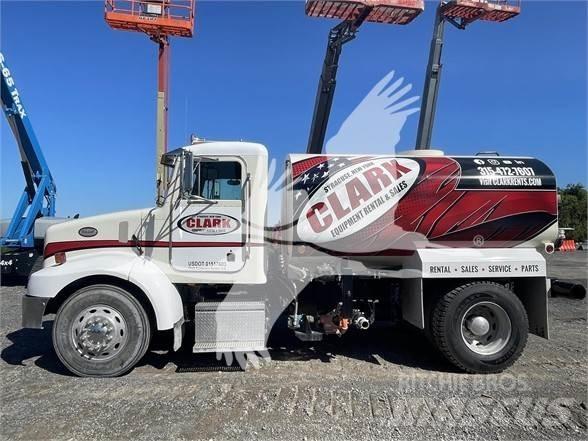Peterbilt 330 Polewaczki