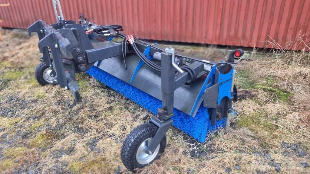 Ysta SV 250 Zamiatarki - Zgarniarki - Odśnieżarki