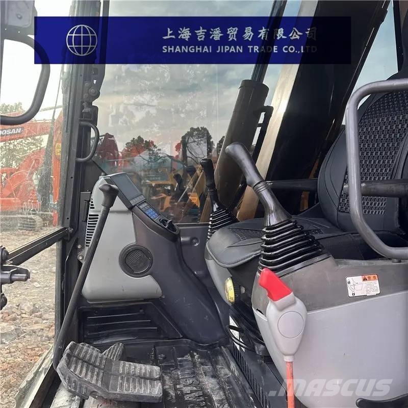 Komatsu PC 70 Minikoparki