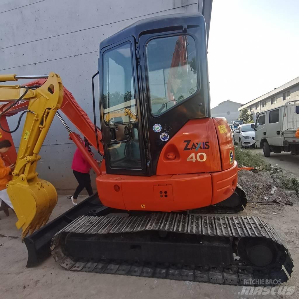 Hitachi ZX 40 U Minikoparki