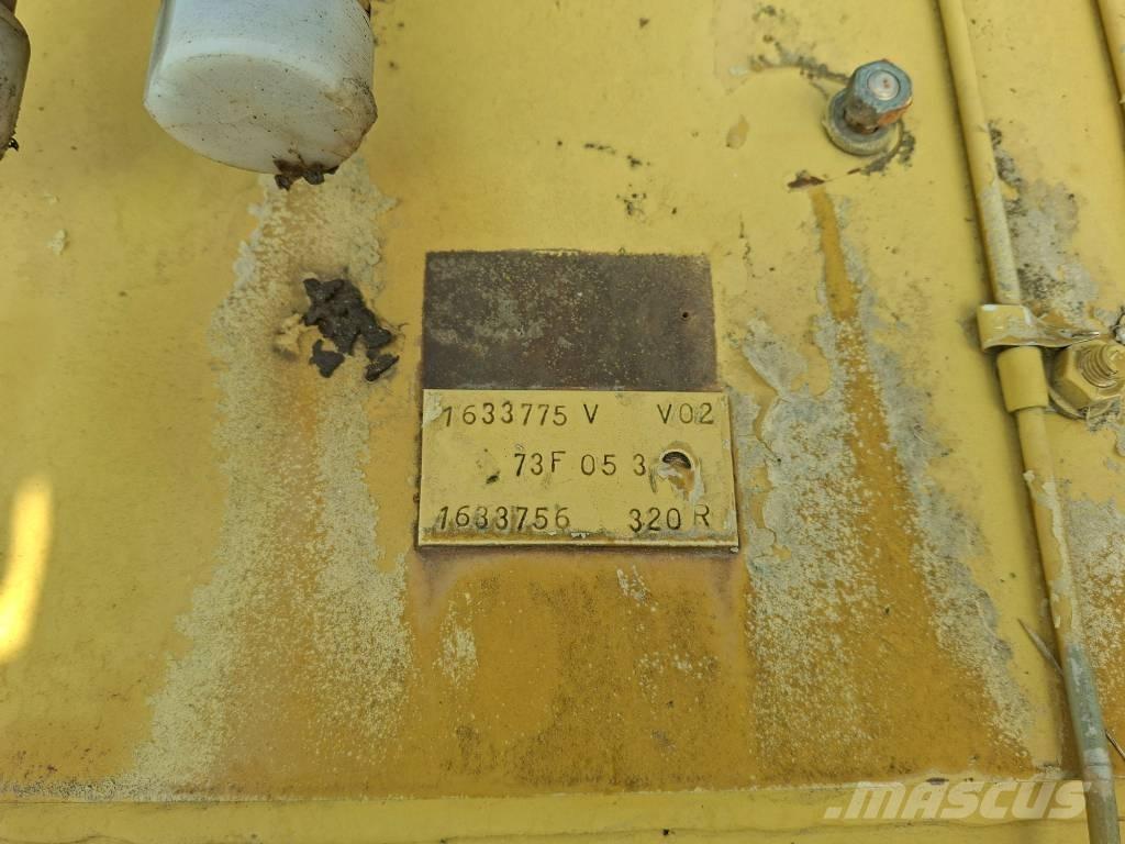 CAT 320 C L Koparki gąsienicowe
