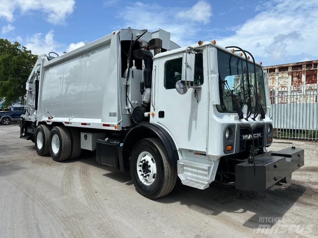 Mack MRU 613 Śmieciarki