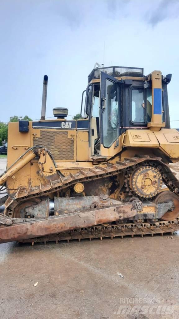 CAT D 6 M XL Spycharki gąsienicowe