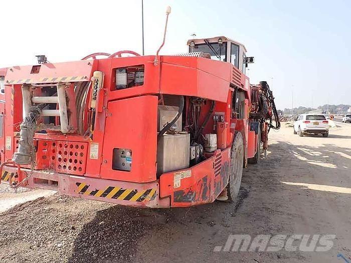Sandvik DT821 C Wiertnice do nawierzchni