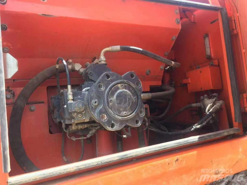Hitachi ZX 210 Koparki gąsienicowe
