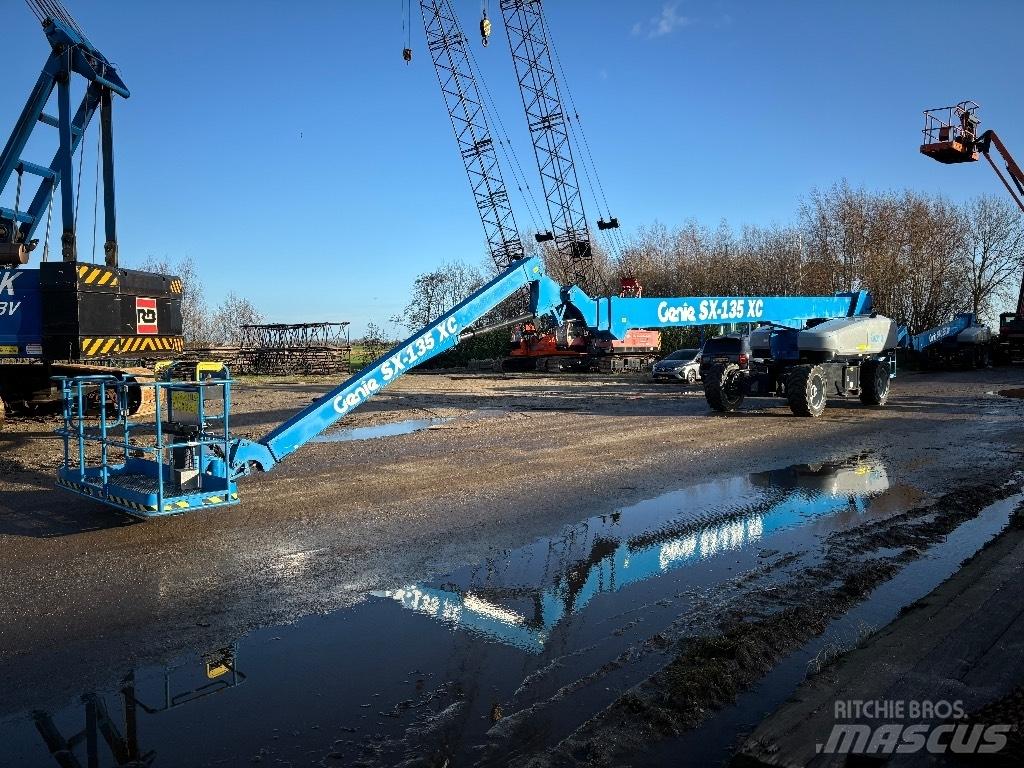 Genie SX 135 XC Podnośniki teleskopowe