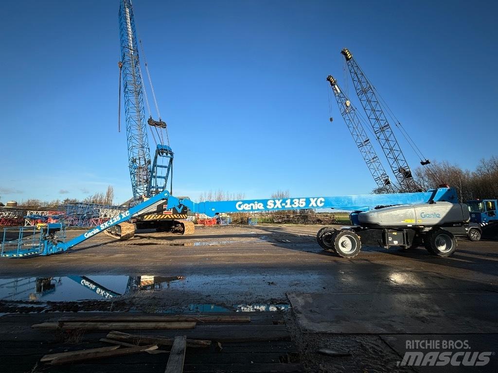 Genie SX 135 XC Podnośniki teleskopowe