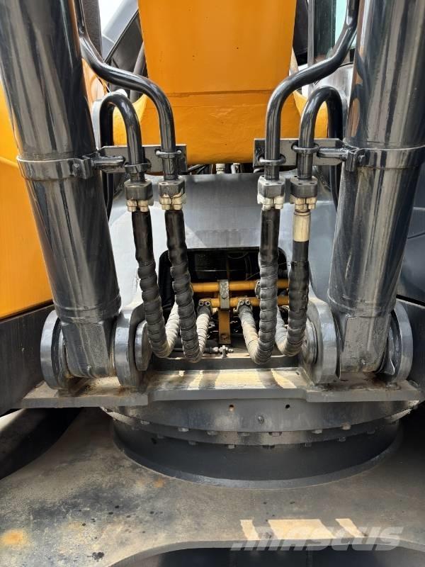 Hyundai 220LC-9S Koparki gąsienicowe