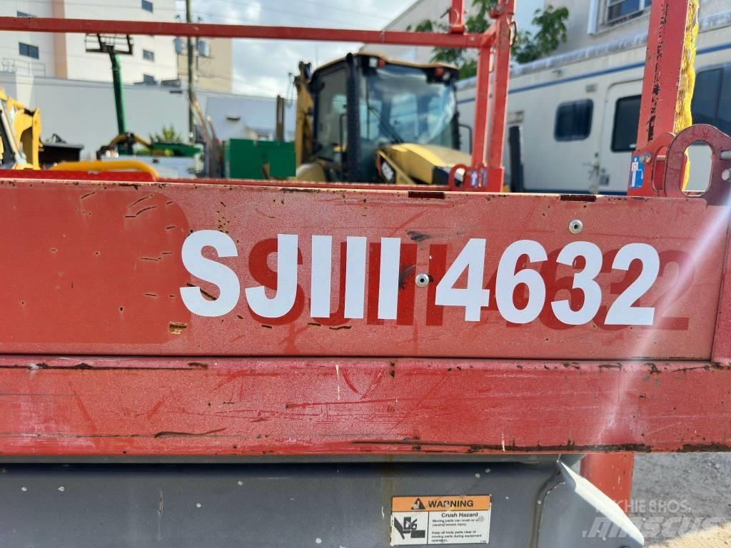 JLG 32 Lift Podnośniki nożycowe
