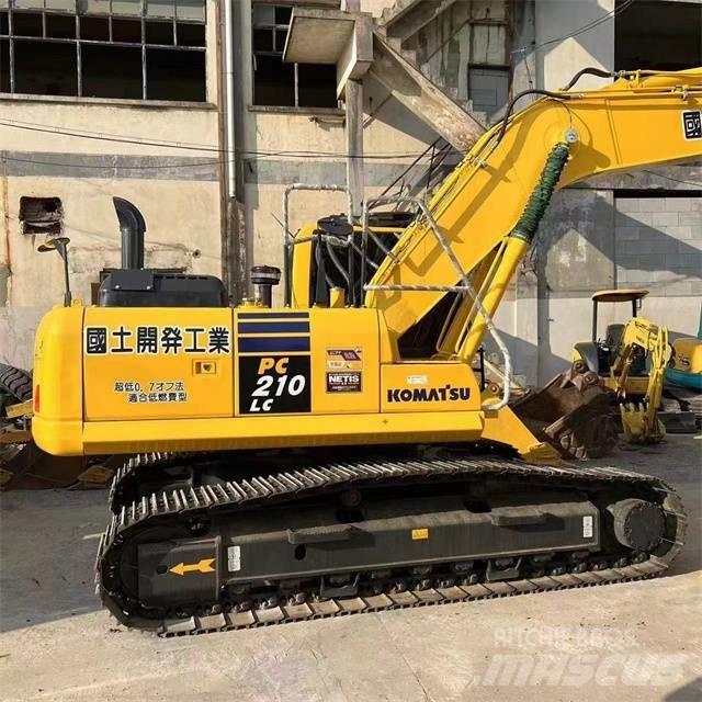 Komatsu PC 210-8 Koparki gąsienicowe