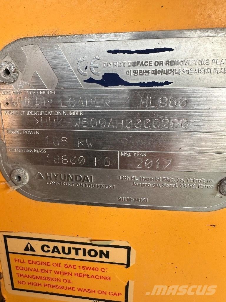 Hyundai HL 960 Ładowarki kołowe