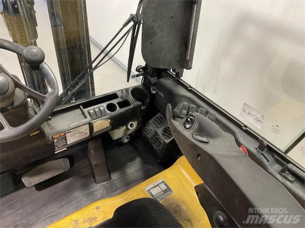 Yale ERP30VL Wózki elektryczne