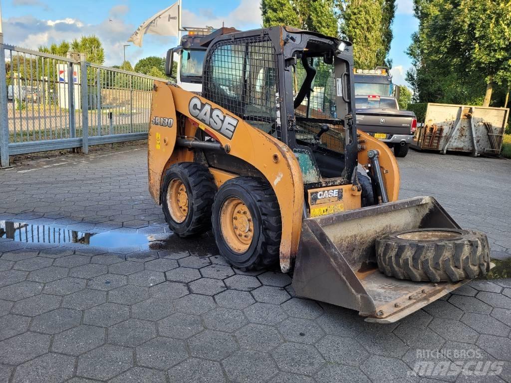 CASE SR 130 Ładowarki burtowe