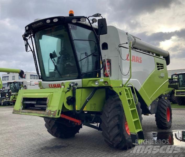 CLAAS TUCANO 430 Kombajny zbożowe