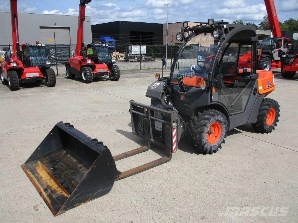 Ausa T144 H X4 (071) Ładowarki teleskopowe