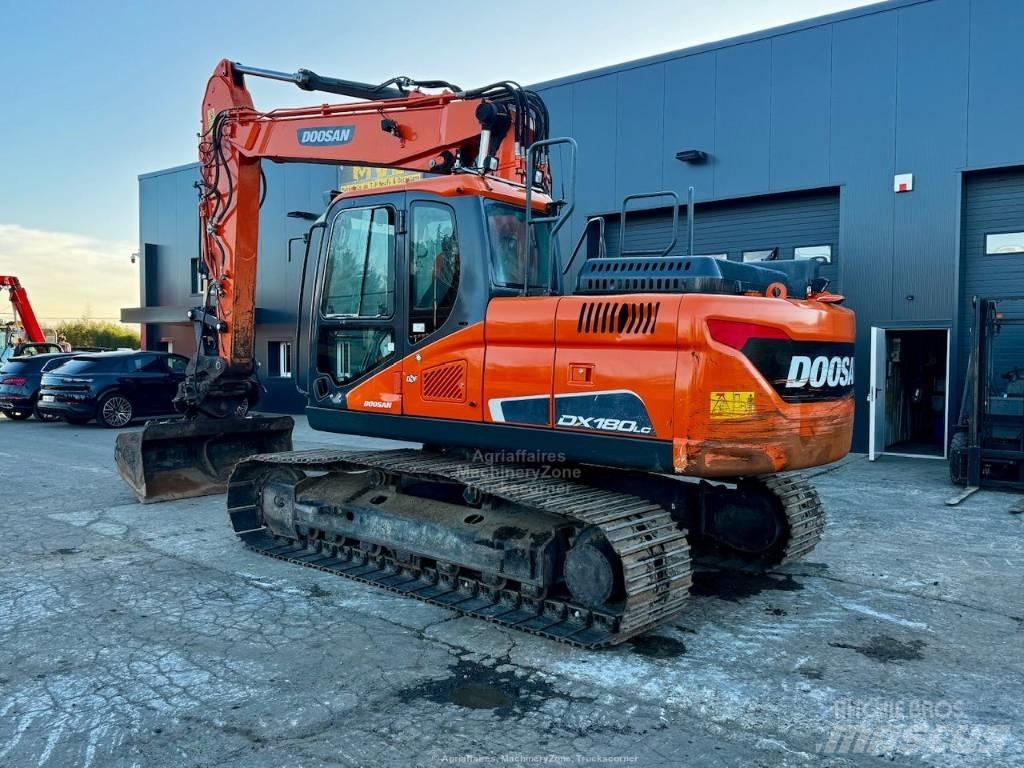 Doosan DX 180 LC Koparki gąsienicowe