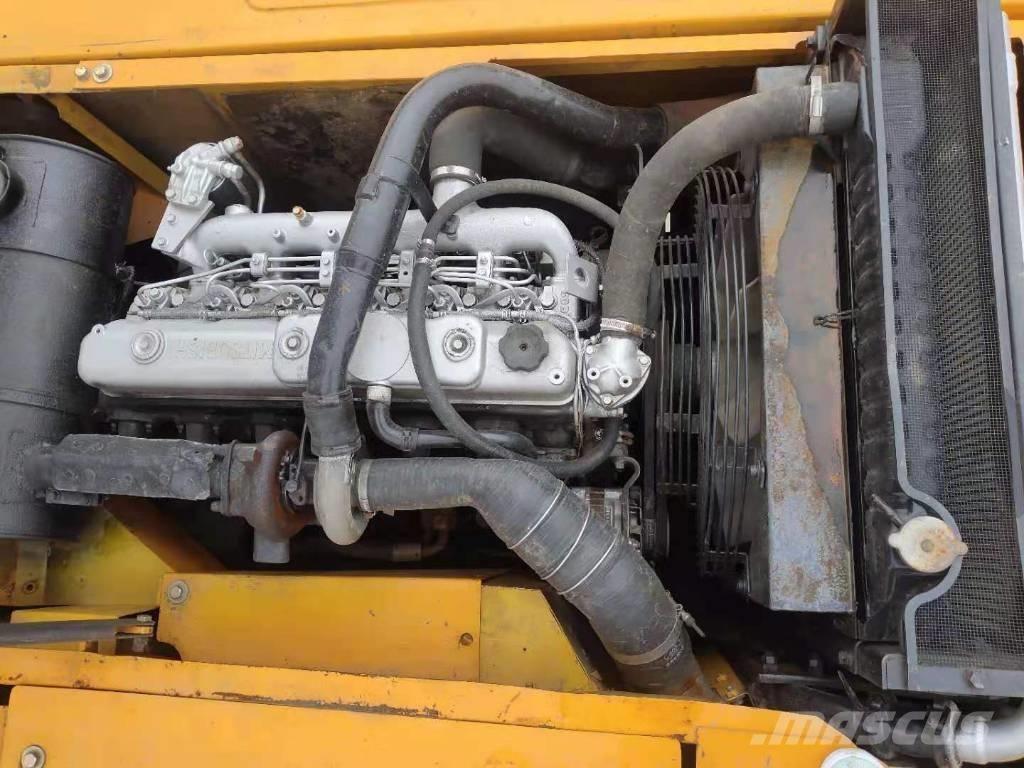 Sany SY 215-9 Koparki gąsienicowe