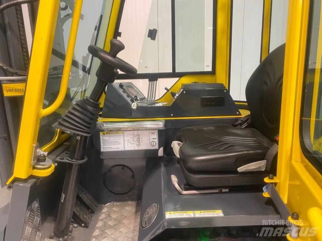 Combilift CBE2500 Wózki widłowe czterokierunkowe