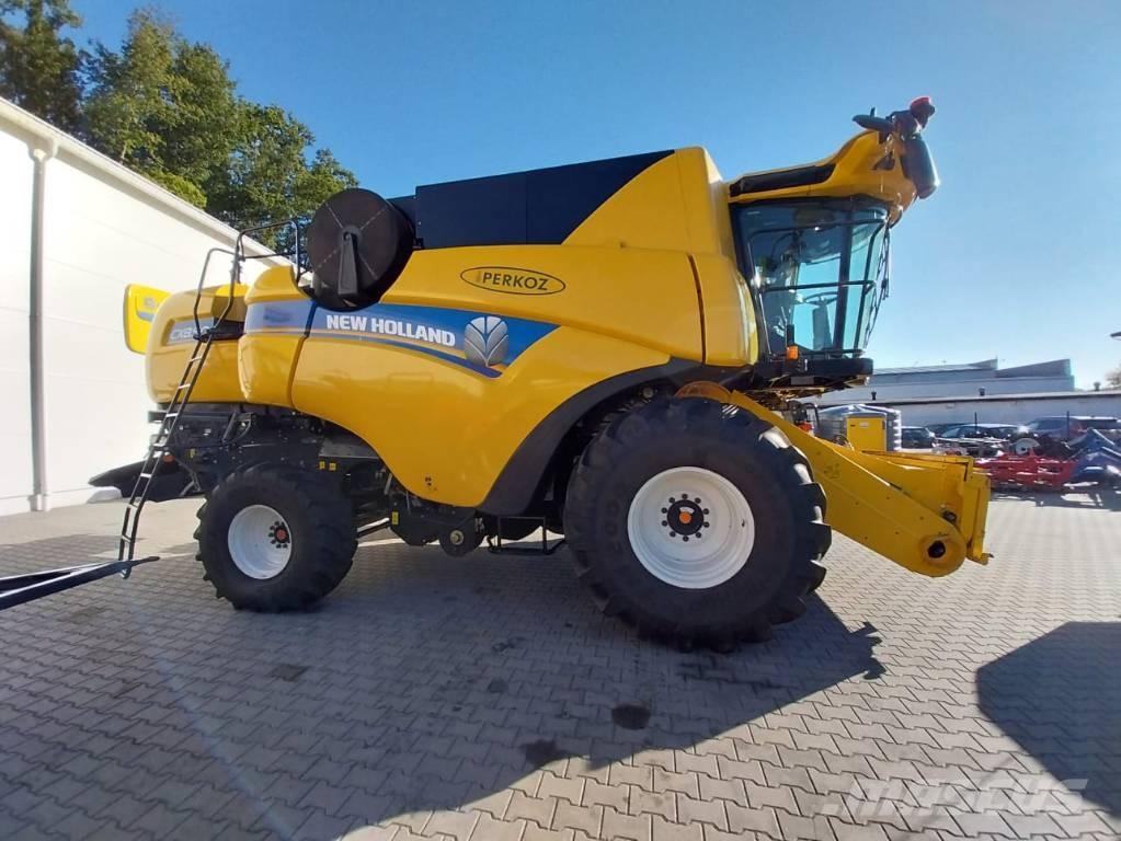 New Holland CX 8.90 Kombajny zbożowe