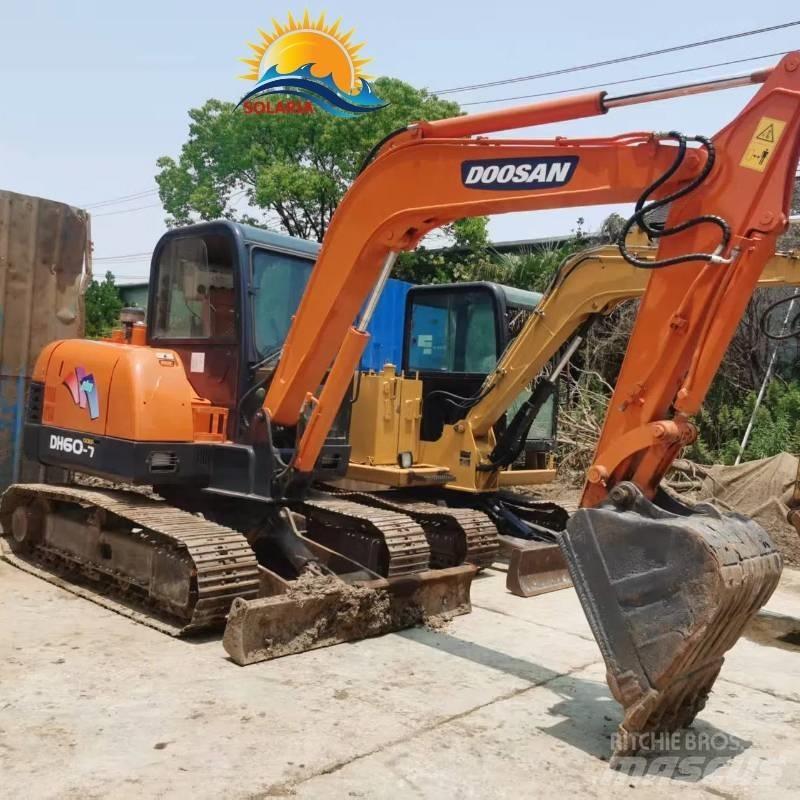 Doosan DH 60-7 Minikoparki